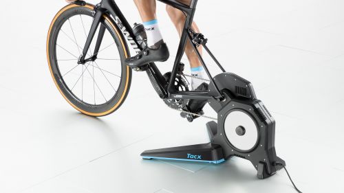 Велотренажер Tacx FLUX 2 Smart T2980 + Подарок Масло Squirt Long 15 фото 10