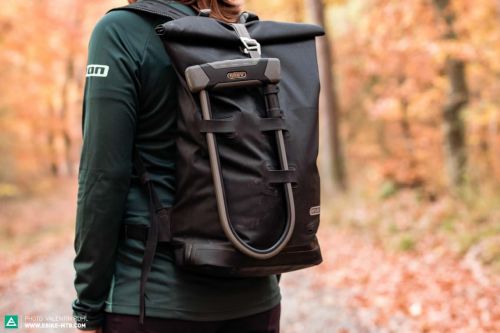 Герморюкзак городской ORTLIEB Commuter-Daypack City black 21 л фото 3